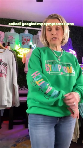 Super Soft Gildan Crewneck Sweatshirt for Everyday Wear