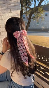 🎀 Playful, romantic, delicate 🎀 Our Granny Square Bow pattern is on Etsy - https://ohmeohmycrochet.etsy.com/listing/1780189943 🔗 This pattern includes instructions for 3 bow styles, options for customization, and detailed photos to guide you along the way! #crochet #crochetlove #crochetaddict #crochetersofinstagram #crochetbow #bow #crochetpattern #yarn #yarnlove #yarnaddict #handmade #ohmeohmycrochet #coquettestyle #coquette #grannysquare #grannystitch | Oh Me Oh My Crochet