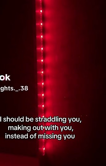 Feeling the Missing: A Red Thoughts Experience