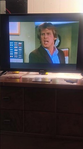 SCENE FROM 48 HOURS (1983) STARRING EDDIE MURPHY AND NICK NOLTE 😎