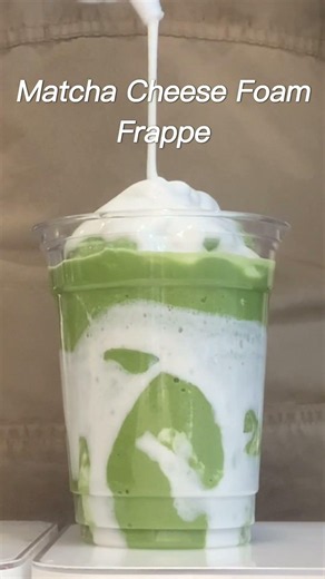 Matcha Cheese Foam Frappe 💚🤍 / Cafe Vlog #baristavlog #cafevlog #cafe #matcha #frappe