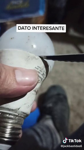 Cómo abrir un foco LED: Guía completa y fácil