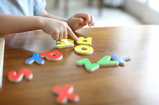 アルファベットゲームを無料で遊ぼう！ [子供とインターネット] All About