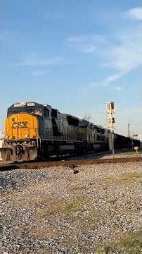 CSXT 4781 leads a rerouted CSX E015 through Valdosta, GA 3/22/26 #csxt #csx #yt #yts #train #shorts