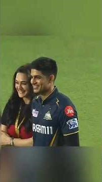 “Gill aur Preity Zinta ka yeh moment internet par chha gaya🔥 Aapko kya lagta hai? 😍👇 #shorts #viral"