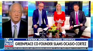 Trump's Latest Climate Change Tweet Is Fox News Regurgitation at Its Most Dangerous