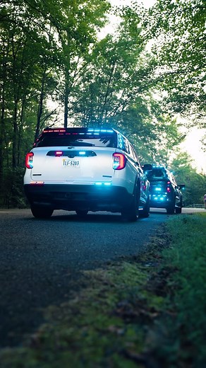 #soundoffsignal #blueprint #sync #calmthechaos #technology #firsttomarket #innovation #publicsafety #officersafety #teamonenetwork 📸 @bkfx_studios 📸 | Team One Network - Public Safety Division