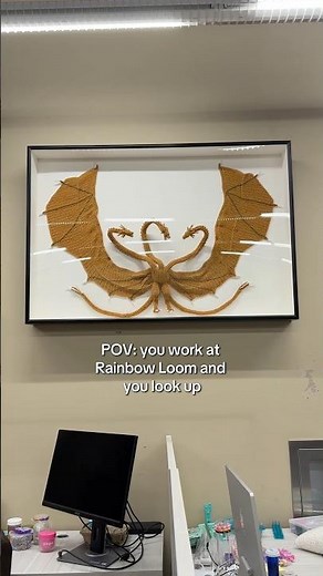 Can you believe that this was made with rubber bands?! #rainbowloom