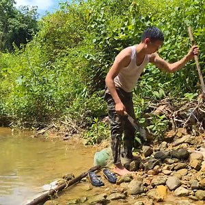 3.2K views · 32 reactions | Leaving the city for the forest CEO jack and (tieu ly) work and live in isolation from the outside | Primitive wilds Life | Facebook