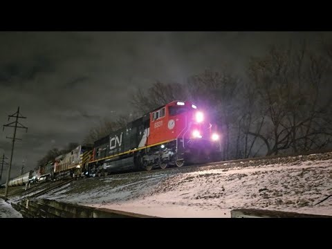 CN M337 departing Hawthorne with a cool consist 1/16/2026