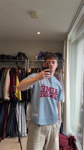 AD | Spring clean with @eBay UK, it’s free & easy to sell 🤞🏻 #streetwear