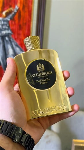 Oriental floral with oud, musk and woods, blending English elegance with 1920s romance. UK #fyp #fy