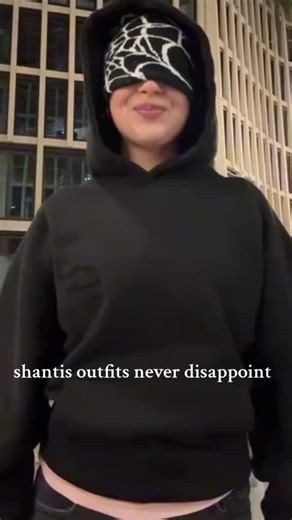 Creative Outfit Inspiration from Shanti