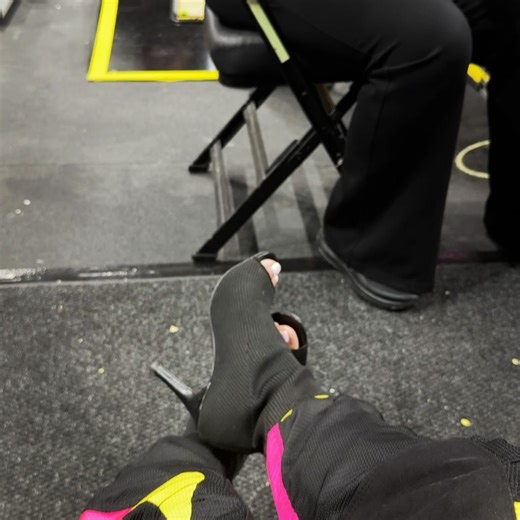 Alicia Bell IFBB Figure Pro on Reels