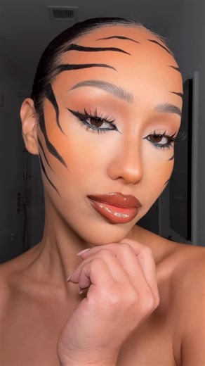 TAO on Instagram: "Tiger makeup for Halloween 🐅🖤 #makeup #beauty"