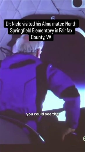 Astronaut returns to his old elementary school