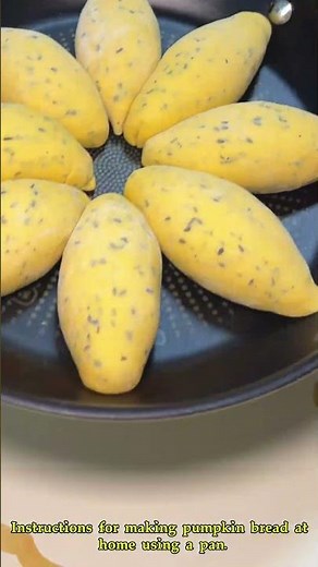 Instructions for making pumpkin bread at home using a pan