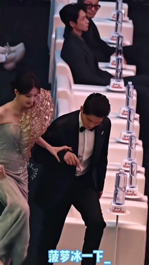 Akhirnya Huazi bisa satu frame sama Wanghe 🤭 #白鹿 #Bailu #白梦妍 #白鹿my #cdrama