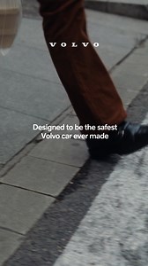 Introducing the fully electric Volvo EX90. A new era for safety. | Volvo Car Canada