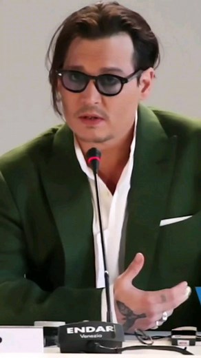 johnny Depp edits on Instagram: "Johnny Depp ( Venice filmfestival press conference, Black mass 2015 ) #johnnydepp #johnnydeppedit #johnnydeppfan #justiceforjohnnydepp #johnnydeppvideo #Johnny #depp #deppheads"