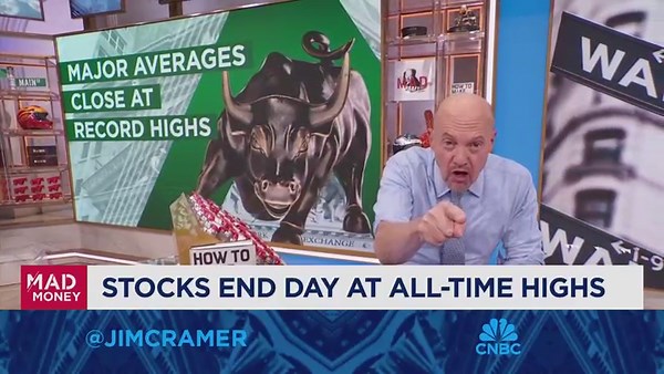 Jim Cramer explains why he’s sticking with Amazon