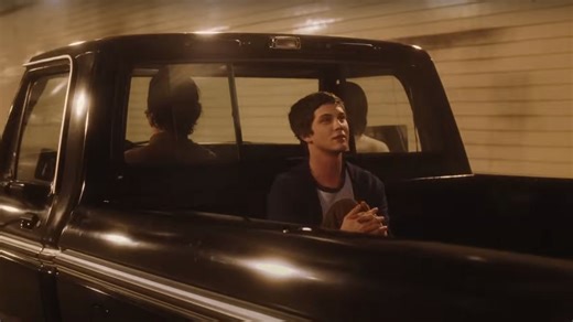 The Perks of Being a Wallflower ending explained: What ‘We are infinite’ means to Charlie