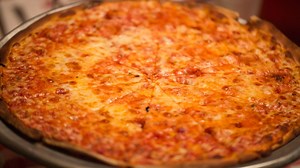 226K views · 371 reactions | This one goes out to three of the most special slices around: the Grandma, the Jersey Bar Pie, and the Cold Cheese slice. Follow Pizza by MUNCHIES for more pizza happenings all month! | Munchies | Facebook