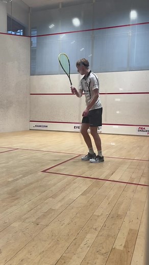 The essence of what squash is: a cat 'n' mouse game. Simple stuff really. Rinse and repeat these three elements: . 👉BUILD | ATTACK | RESET . to get to any significant level in squash, a lot of elements need to be built, but these three are your tactical pillars. . 1. Learn to BUILD the rally with high quality shots that will allow you to go into next step . 2. Attack - when your building shot gives you the freedom to express your strengths . 3. and if the attack is not an outright winner, learn