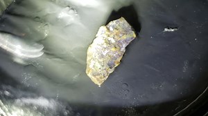 Making a cloud chamber to see radiation without needing dry ice