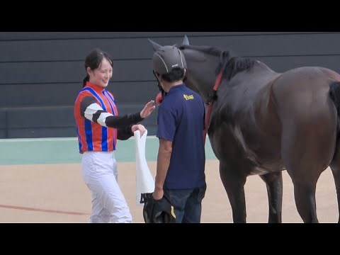 [Nanako Fujita] 4th Nakayama Day 4 starts with Nanako Smile, her 9th win of the year. Local footage.
