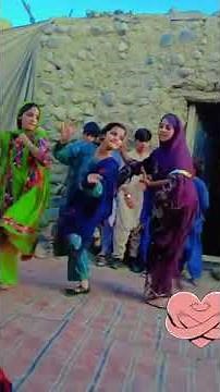 Pashto Folk Dance || Performed by Young Pashtun Girls