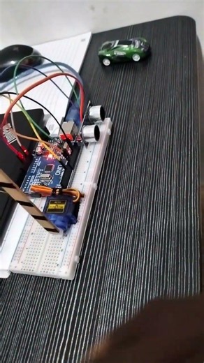 I Built an Automatic Parking Gate with Arduino 🚗 #arduinoproject