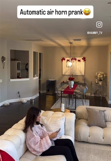 🤫😈 #prank #december #aprilfools #prankwars #ideas