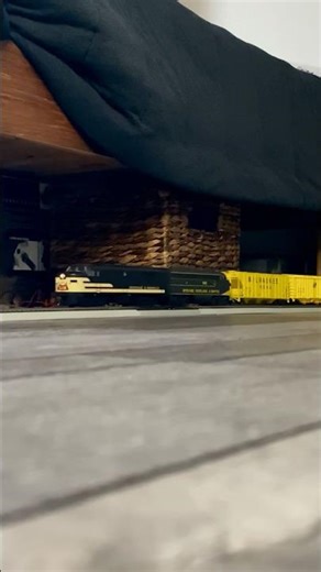 Alco FA2 and EMD E7 with local freight