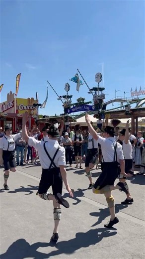 🎉 Münchner Frühlingsfest 2026 🎡📍Munich, Germany 📅 Friday, April 17 – Sunday, May 10, 2026