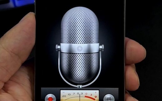 一起来感受iPhone4时代，拟物化的巅峰细节。