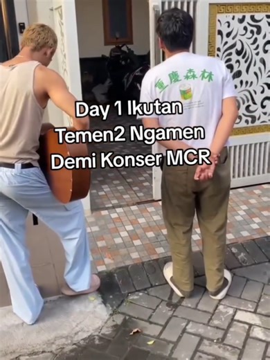 Kumpulan Cover 'I Don't Love You' oleh Pengamen