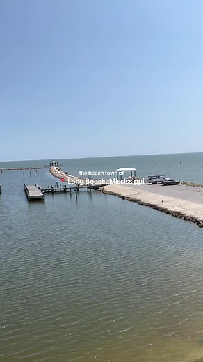 Long Beach is the cutest beach town!! #longbeachms #mississippi #msgulfcoast #longbeach #vacay #vacation #beach #water