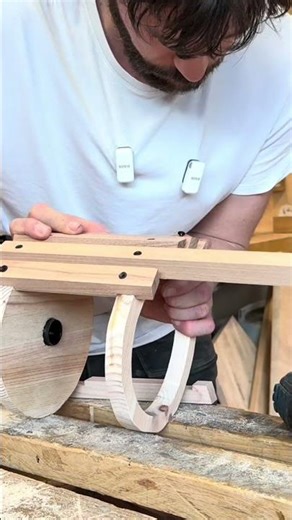 👉 J’ai transformé un bout de bois en LAMPE BONHOMME 😳💡