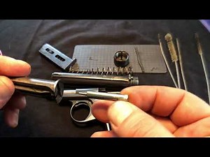 Disassemble Sauer&Sohn Pistole Model 1913 Cal.7,65 Browning 32.ACP
