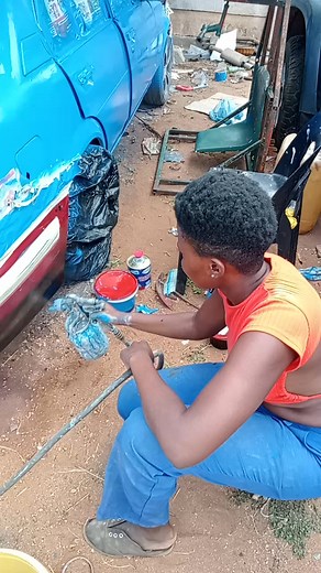 How to Paint a Blue Car: Step-by-Step Guide