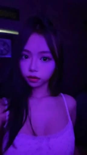 here's the orig vid since ppl refused to believe that it's me🥀 #facereveal #foryou #fyp #viral #zxycba