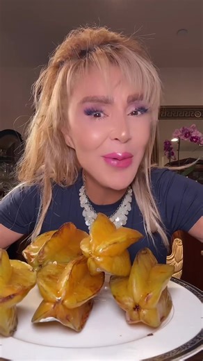 Delicious Star Fruit: Instant Tropical Crunch Recipe