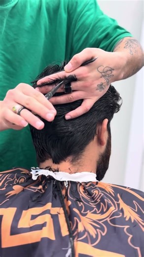 Point Cut Technique – Creating Soft & Natural Texture