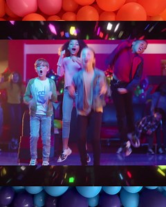 Book your child’s party conveniently with custom party packages that will take this celebration to a whole new level! 🎉 | Bowlero