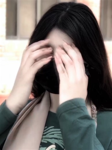 Eye Contact Challenge: A Fun Twist on Makeup Tutorials