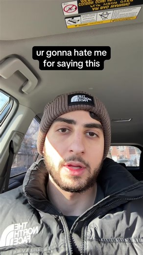 Navigating the Job Market: Study in Tech and Programming