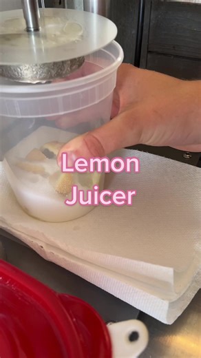 Elizabeth Williams on TikTok