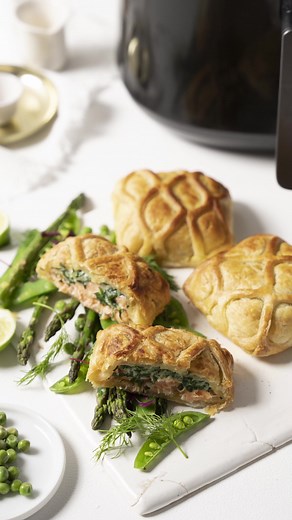 Effortless Salmon Wellingtons in an Air Fryer