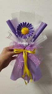 Single satin ribbon flower bouquet #satinribbon #ribbonflowers #satinflowerbouquet #singlebouquet | Shanley Diy